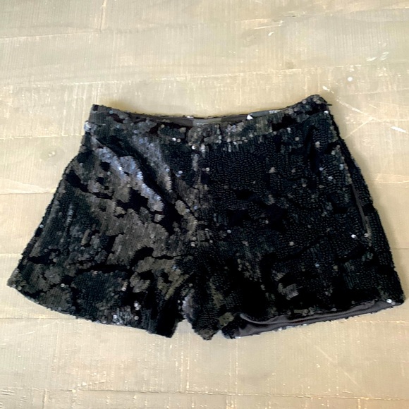 Topshop Black Sequin Velvet High Waisted Shorts Sz 6 - Picture 2 of 4